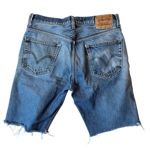 Levis 505 shorts 34 Regular fit Distressed light blue wash Faded Mens Zip fly